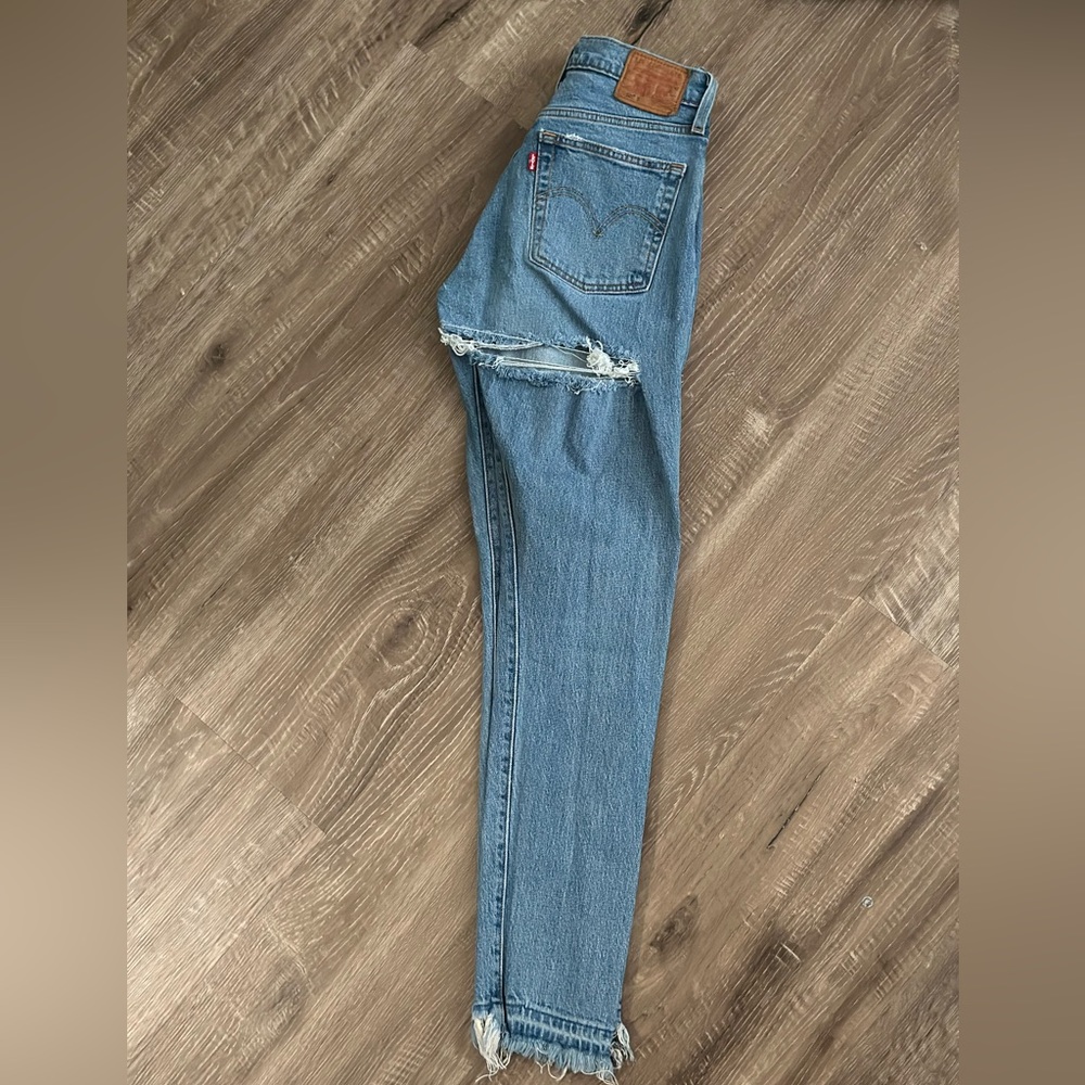Levi’s skinny jeans